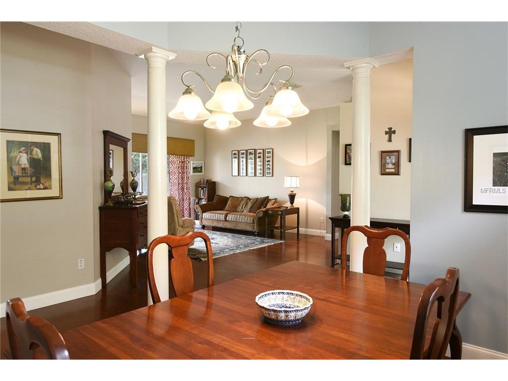 4538 Aguila Pl