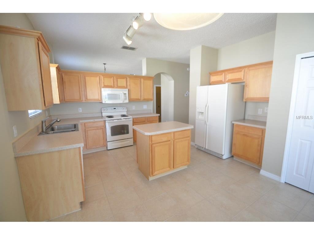 4864 Adair Oak Dr