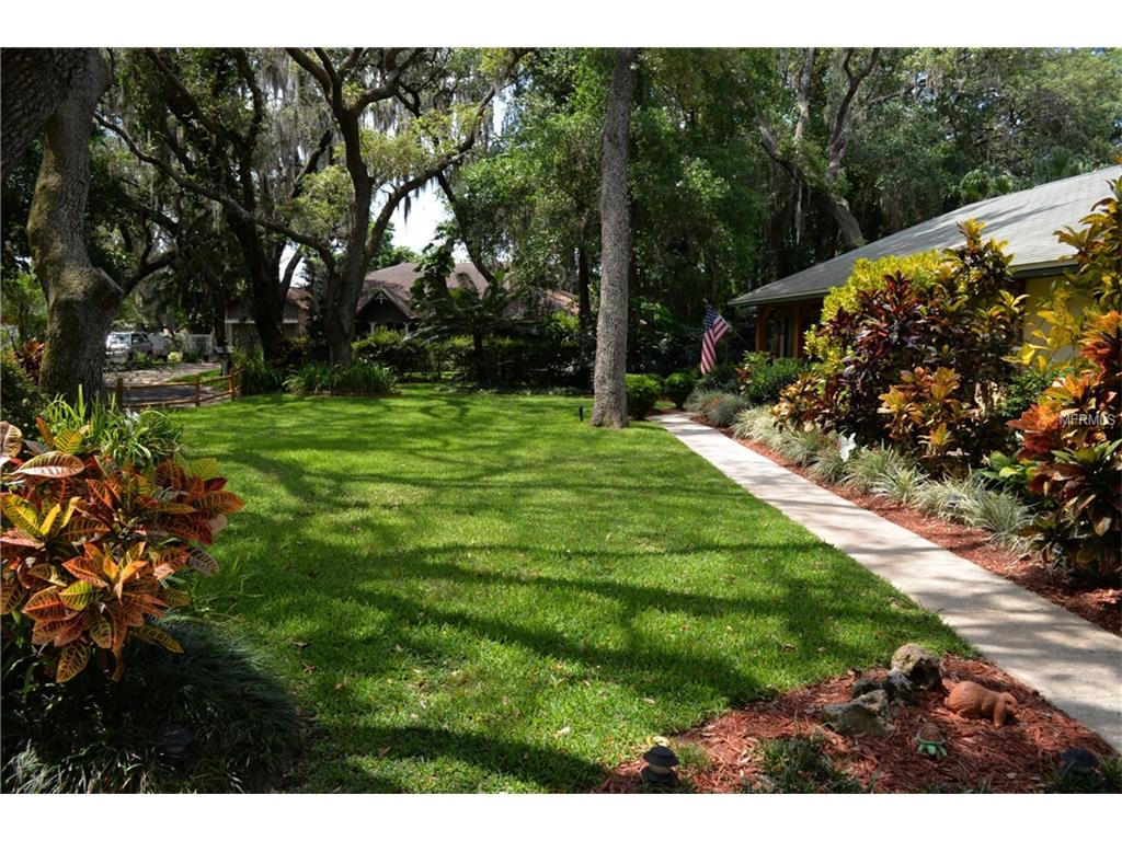 320 Cinnamon Bark Ln, Orlando FL 32835
