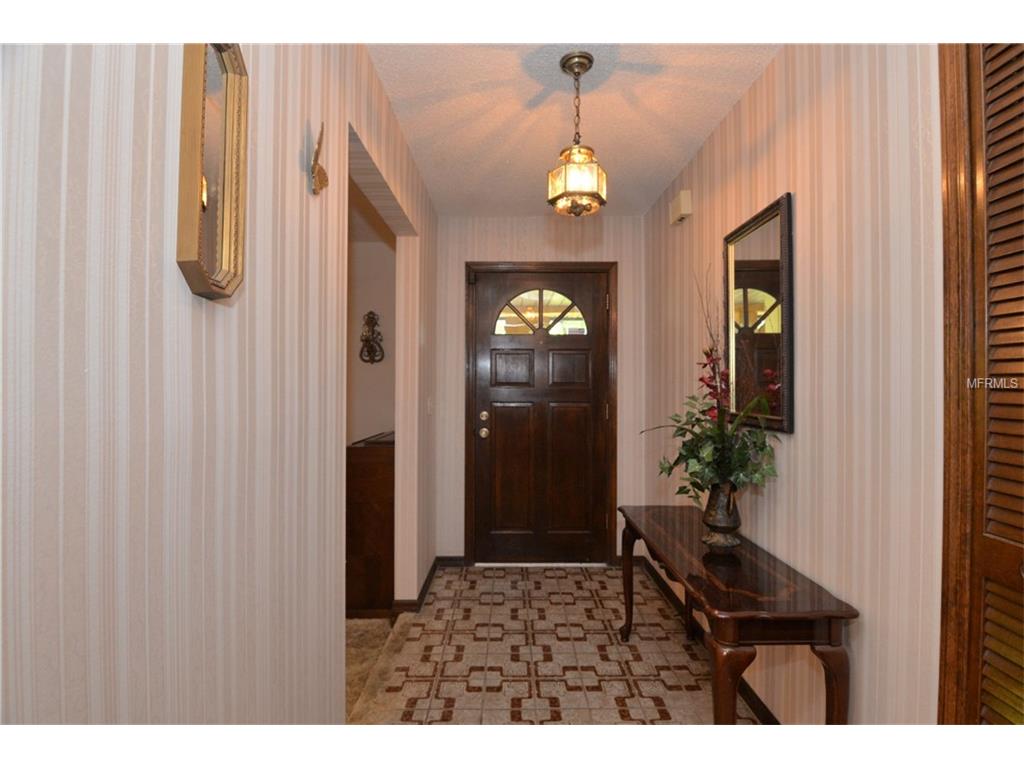 320 Cinnamon Bark Ln, Orlando FL 32835