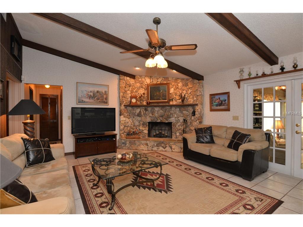 320 Cinnamon Bark Ln, Orlando FL 32835