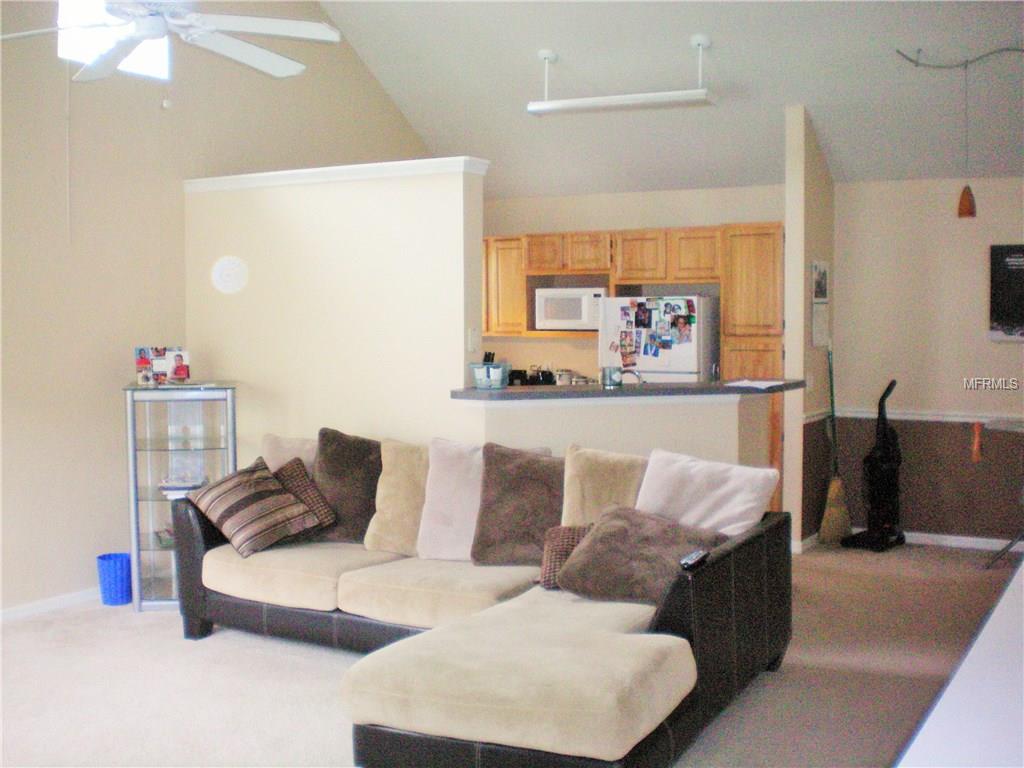 For Sale: 3396 Parkchester Square Blvd #201 Orlando, FL 32835