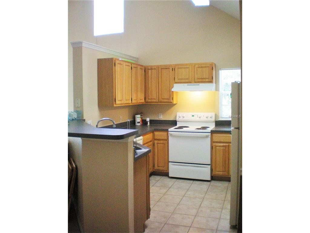 For Sale: 3396 Parkchester Square Blvd #201 Orlando, FL 32835