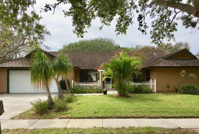 84 Pinehill Dr