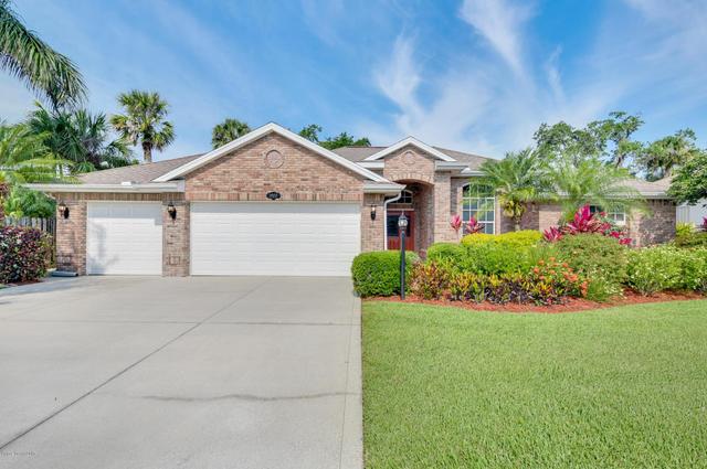2372 Woodfield Cir