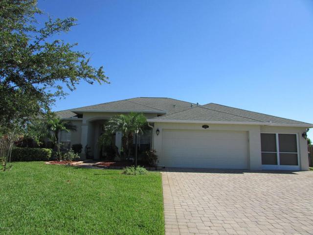 2372 Woodfield Cir