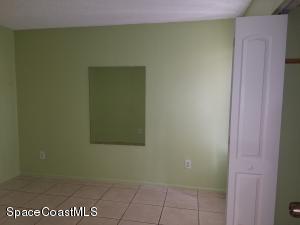 1040 Abada Ct NE #109