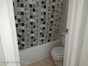 1040 Abada Ct NE #109