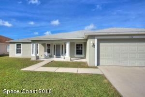 136 Frederica Ave NW