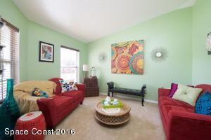 136 Frederica Ave NW