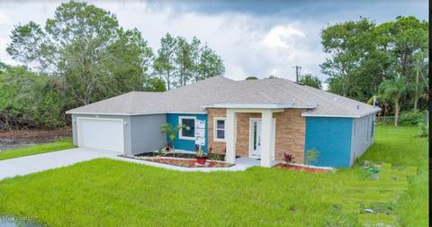 2235 Snapdragon Dr NW
