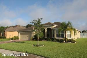 264 Grouper Cir SE