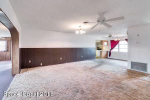 112 Bay View Dr