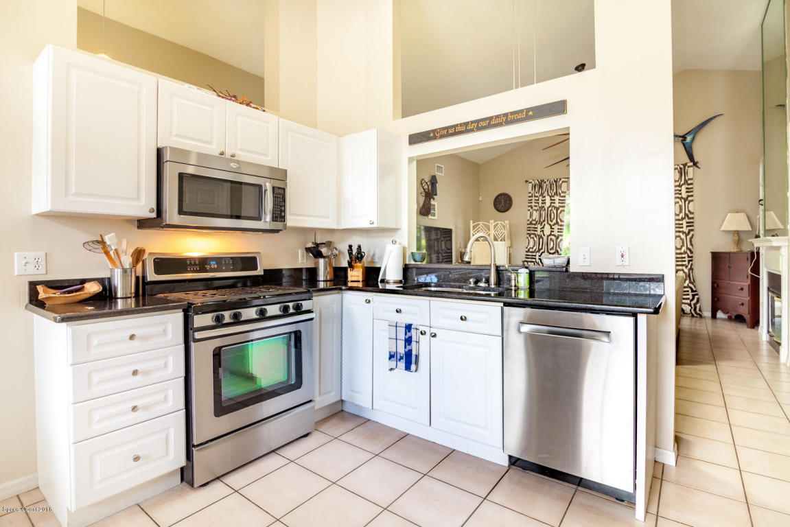 159 Palm Cir