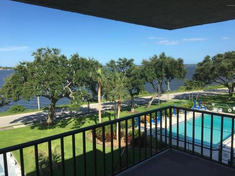 1025 Rockledge Dr #412