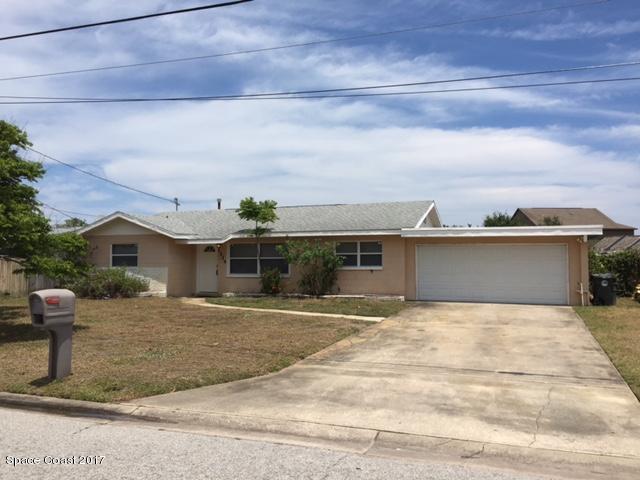 1290 Estridge Dr