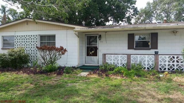 1290 Estridge Dr