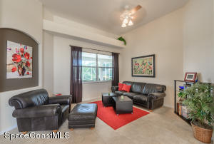 858 Thrasher Dr