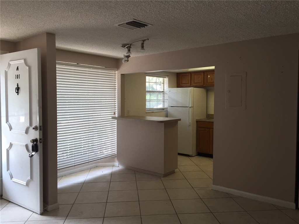 1901 Indian River Blvd #A101