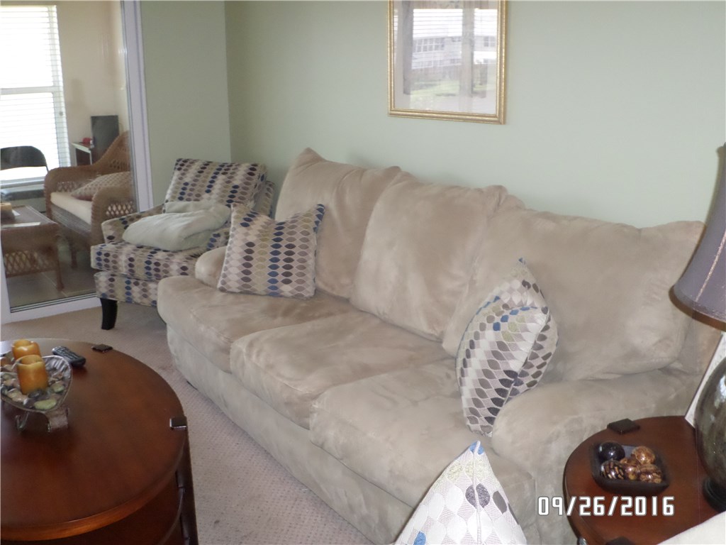655 W Lake Jasmine Cir #207