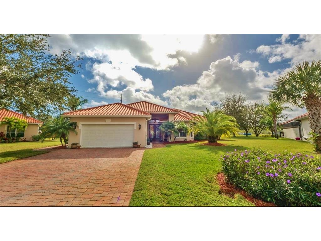 5853 Pine Ridge Cir