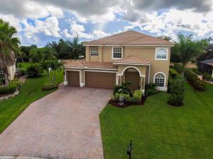 950 SW Amethyst Dr