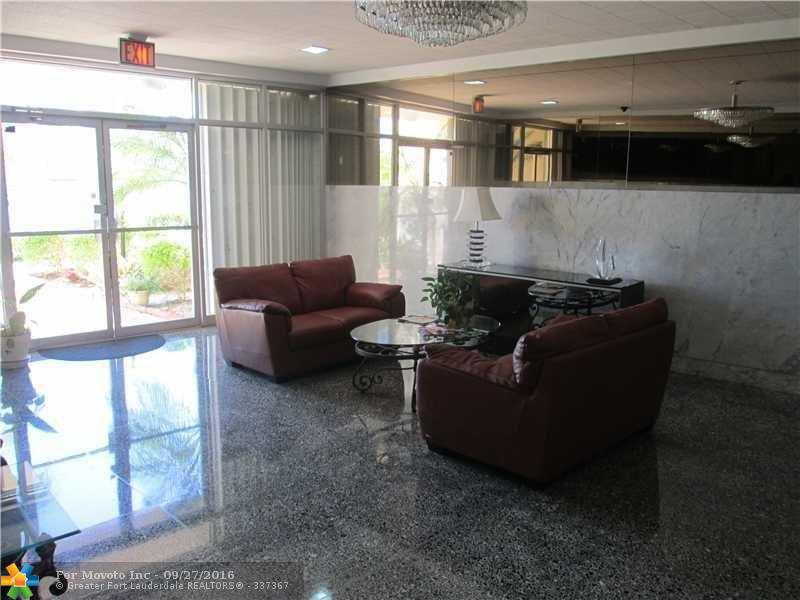 430 Golden Isles Dr #202