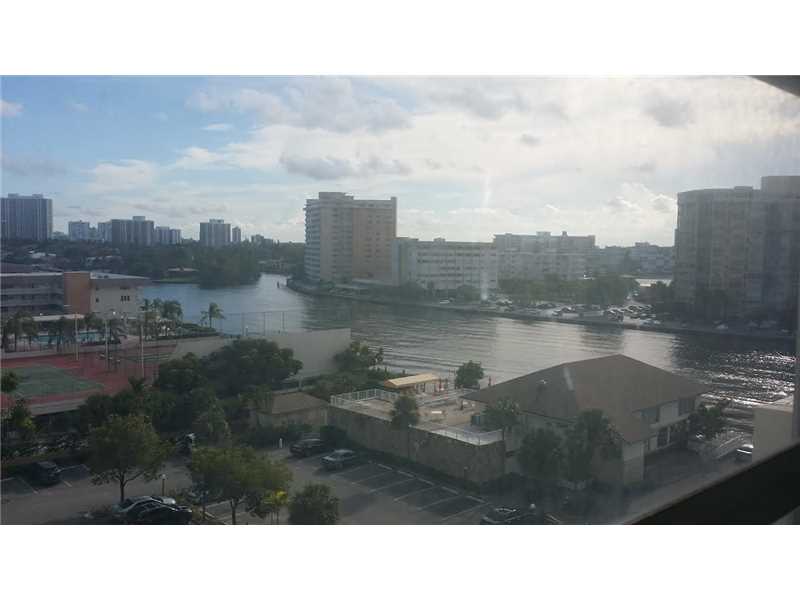 1833 S Ocean Dr #804