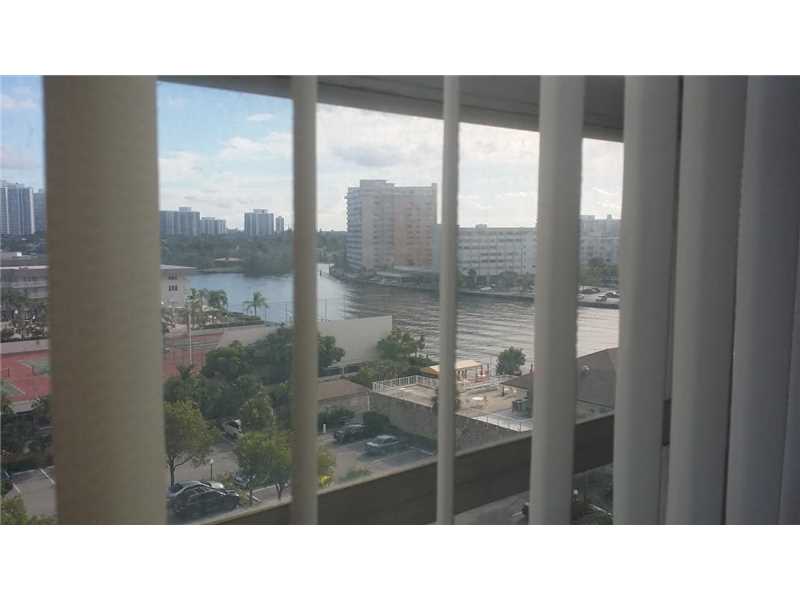 1833 S Ocean Dr #804
