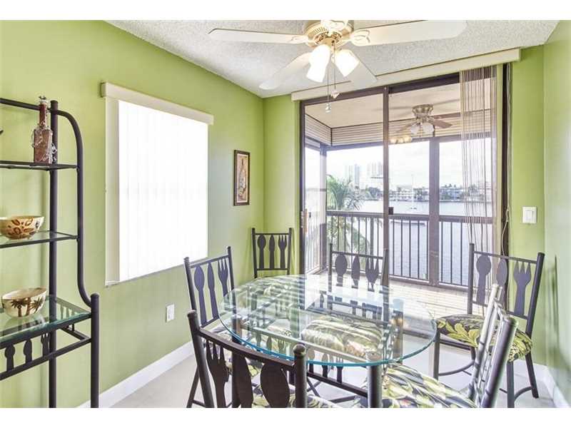 200 Golden Isles Dr #401
