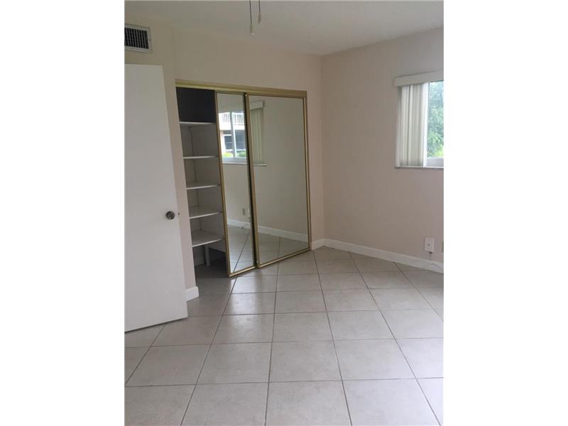 501 Blue Heron Dr #101-A
