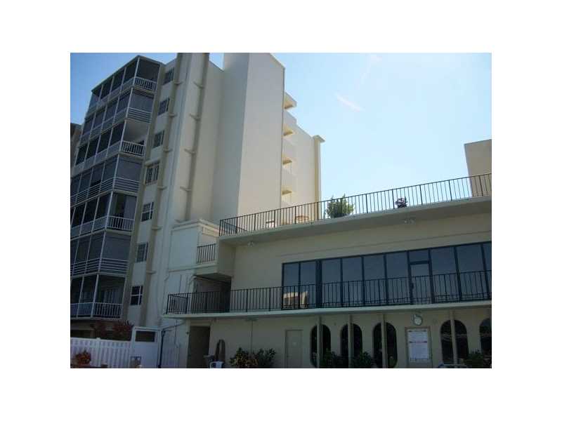 200 Diplomat Pkwy #426