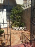 For Sale: 3765 W 9th Ct #13 Hialeah, FL 33012