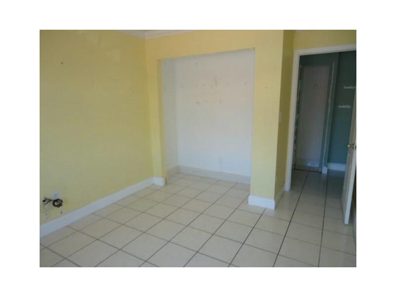 7678 NW 178th St #7678 Hialeah, FL 33015