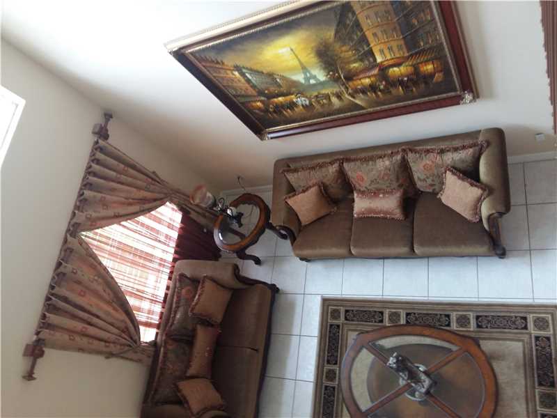 8288 NW 195th Ter
