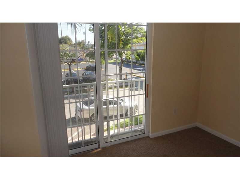 1900 Van Buren St #218B