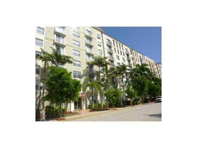 1919 Van Buren St #509A