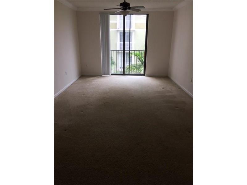 1919 Van Buren St #509A