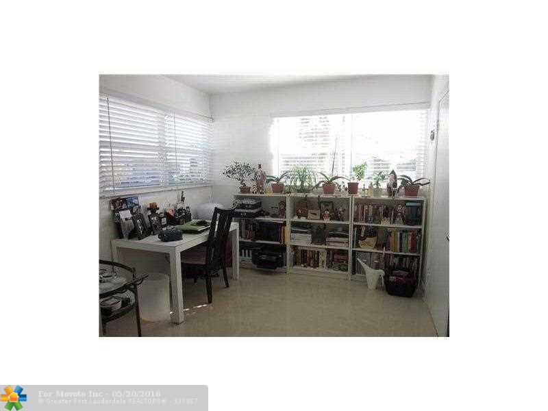 For Sale: 2405 Carlyle Ln #APT 151 Hollywood, FL 33021