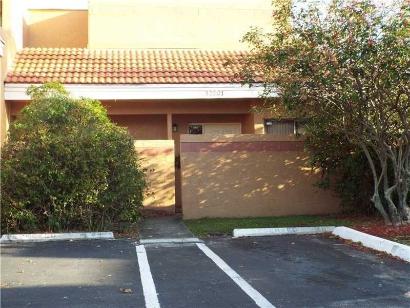 For Sale: 12001 S Las Palmas #APT 12001 Hollywood, FL 33025