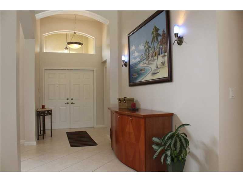 19176 SW 12 St Hollywood, FL 33025