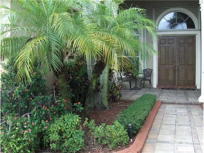 For Sale: 1221 NW 137th Ave Pembroke Pines, FL 33028
