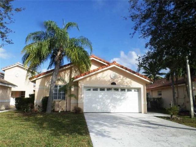 17641 SW 4th Ct
