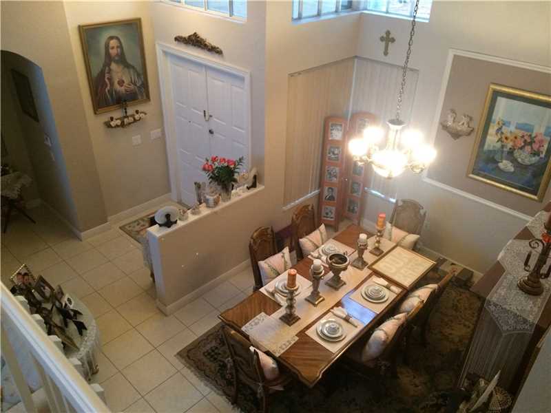 For Sale: 3901 SW 192nd Ter Hollywood, FL 33029