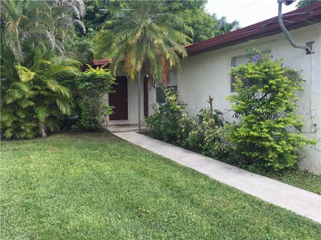 324 SW 5th St