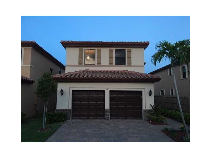 637 SE 33rd Ter