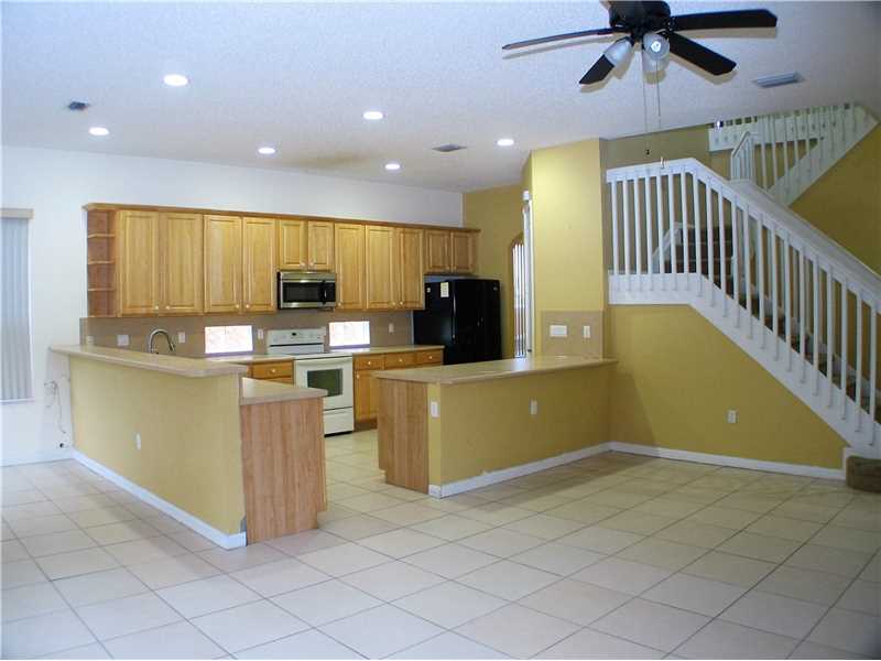 434 NE 20th Ave