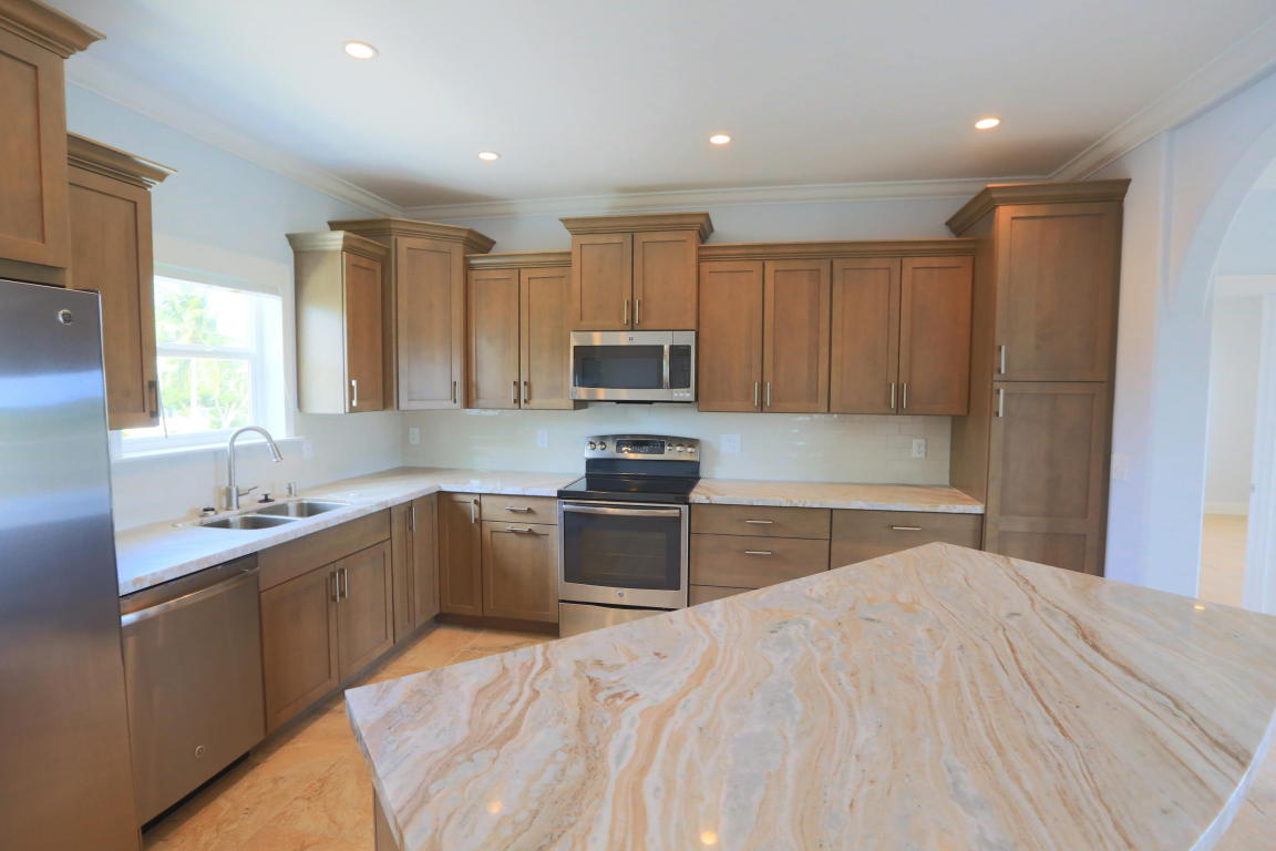 17397 Cayman Dr