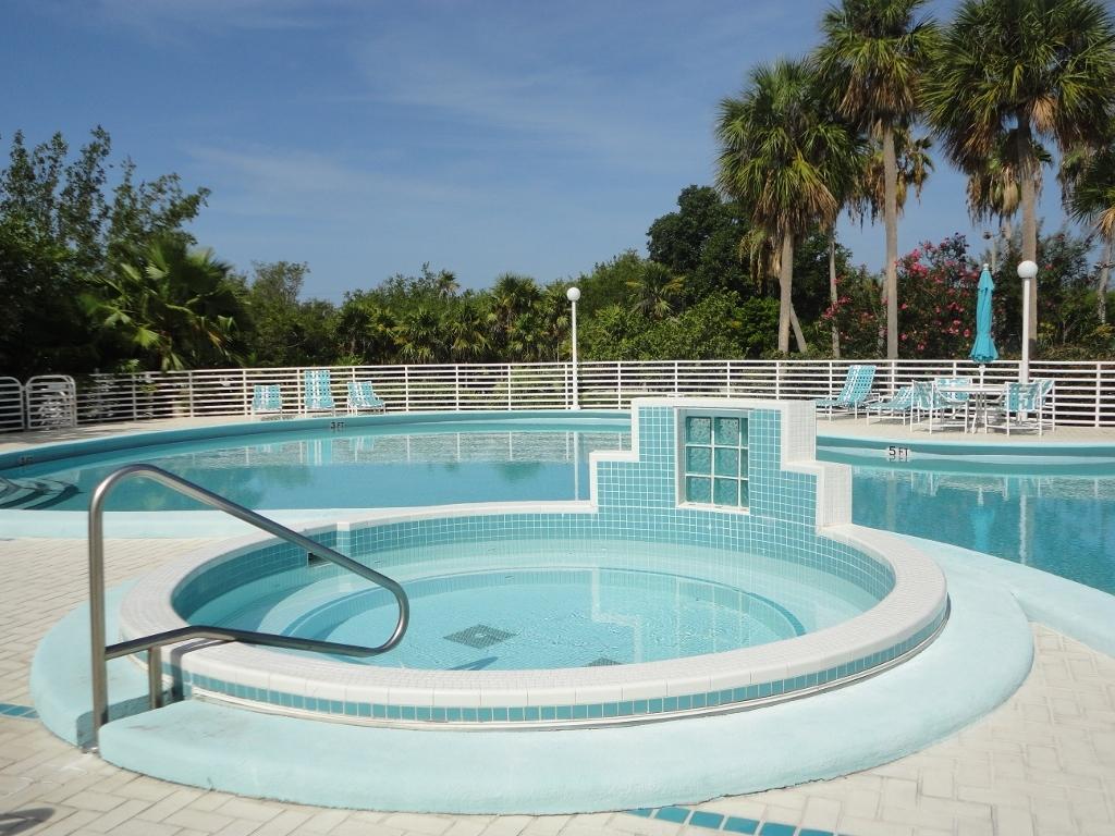 6101 Gulf Of Mexico Blvd #101
