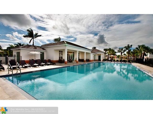 725 SW 1st Ter #725